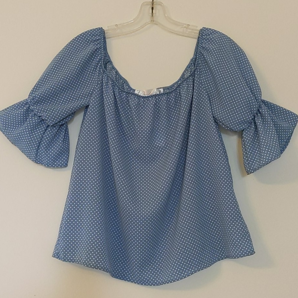 Wanderlux peasant sleeve top